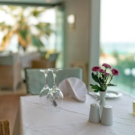 Hotell Kriti 5*